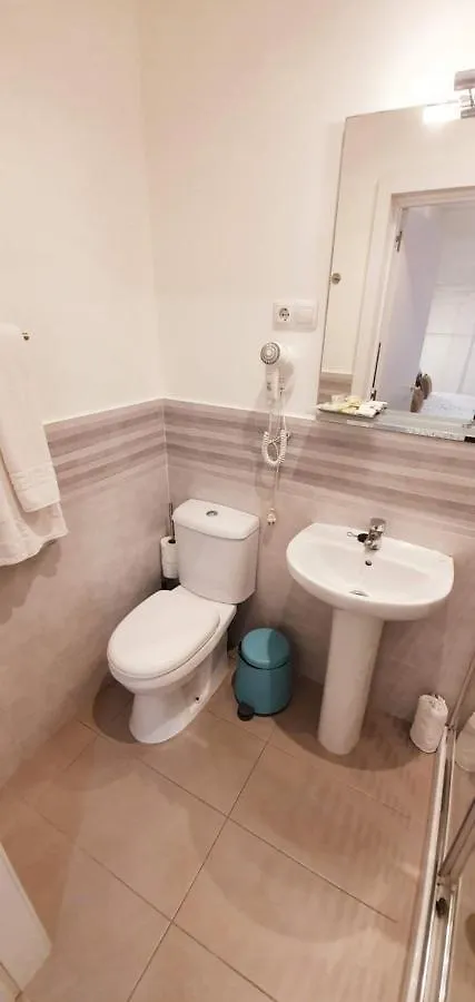 Pensión Fan Rooms Duquesa Málaga