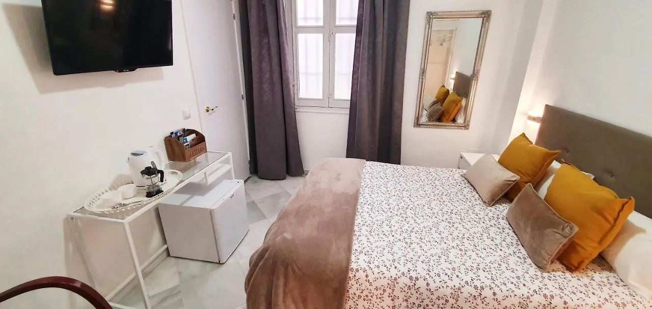 Guest house Fan Rooms Duquesa Malaga