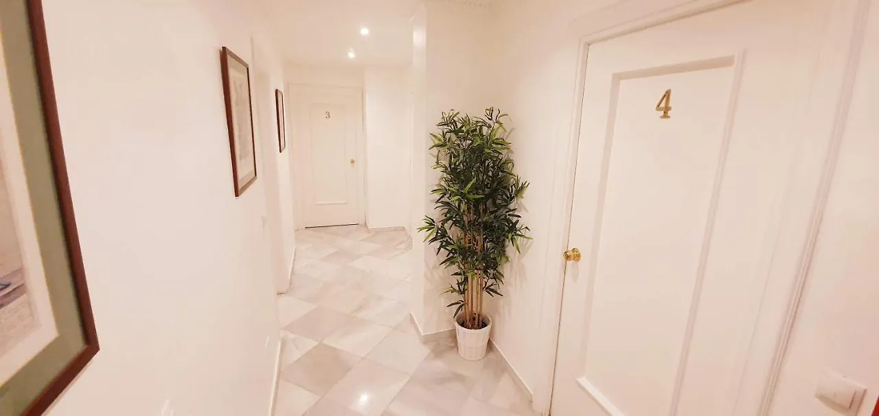 ** Guest house Fan Rooms Duquesa Malaga Spain