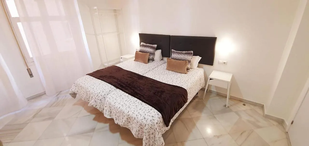 Fan Rooms Duquesa Malaga Spain